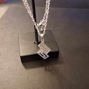 Dozzior Silver Geometric Pendant Necklace New In Box